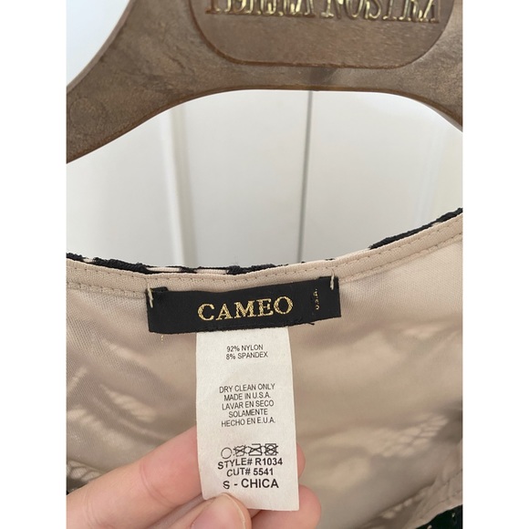 Black Lace Mini Dress With Flare Sleeves - Picture 6 of 6